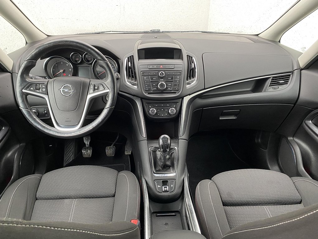 Opel Zafira 2.0CDTi 