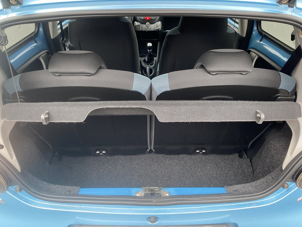 Toyota Aygo 1.0i 