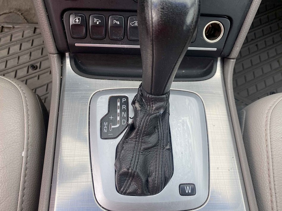 Volvo XC90 2.4 D5 Momentum