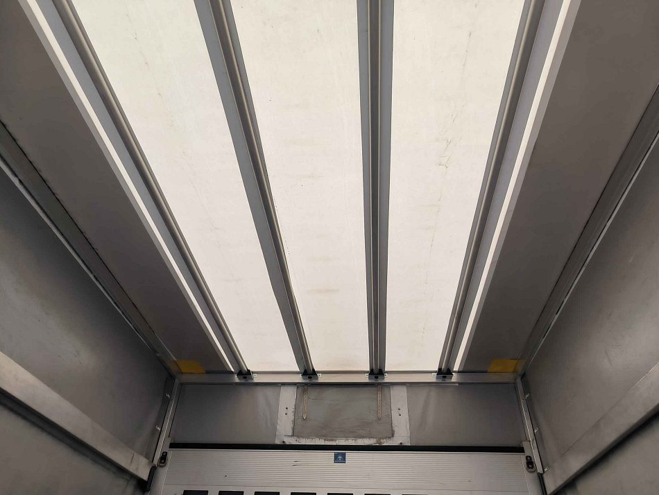 Peugeot Boxer 2.2HDi  7míst SKLÁPĚČ