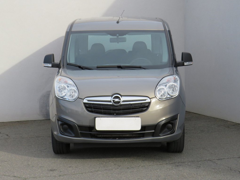Opel Combo 1.2T Life