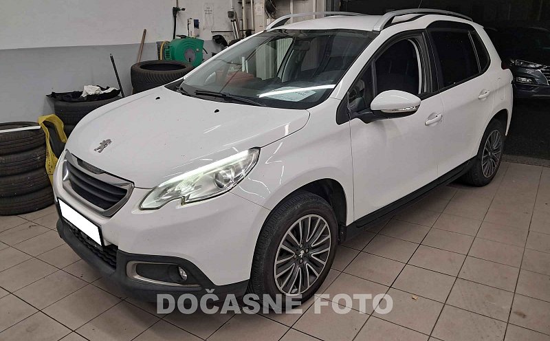 Peugeot 2008 1.6I Active