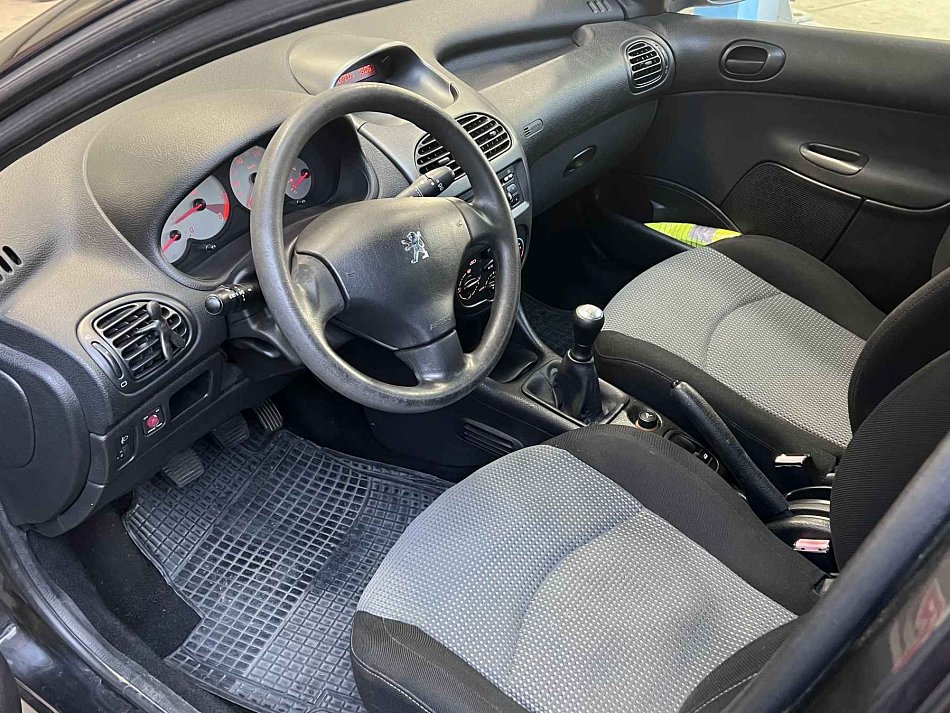 Peugeot 206 1.4HDi X-Line