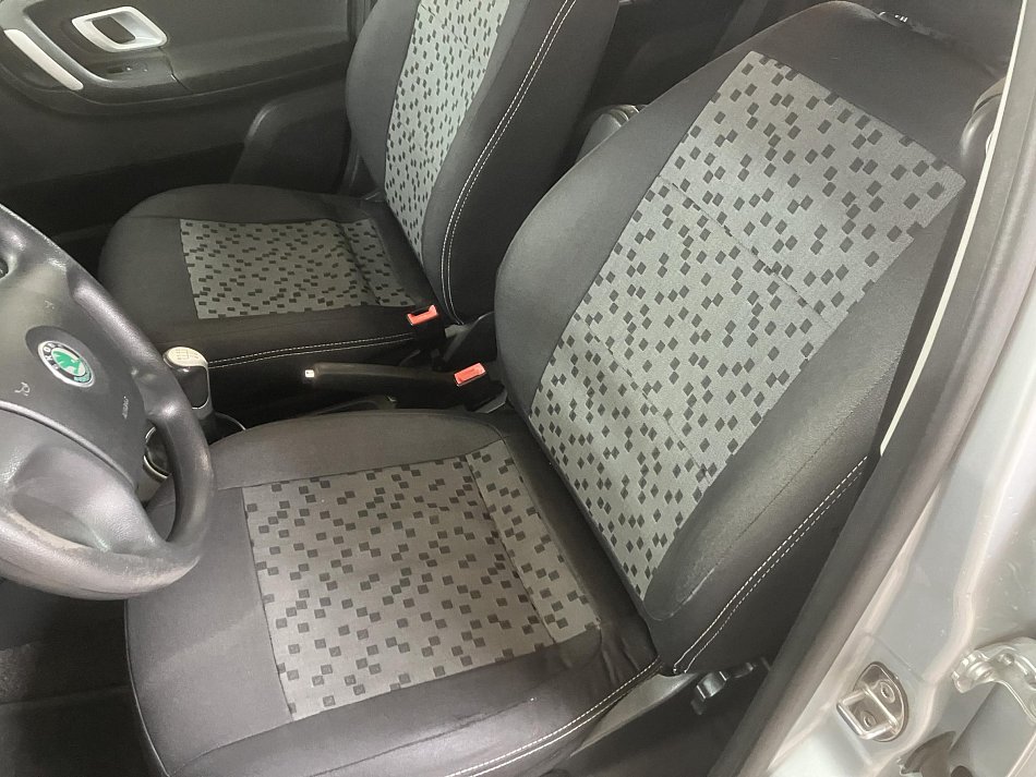 Škoda Fabia II 1.4i 