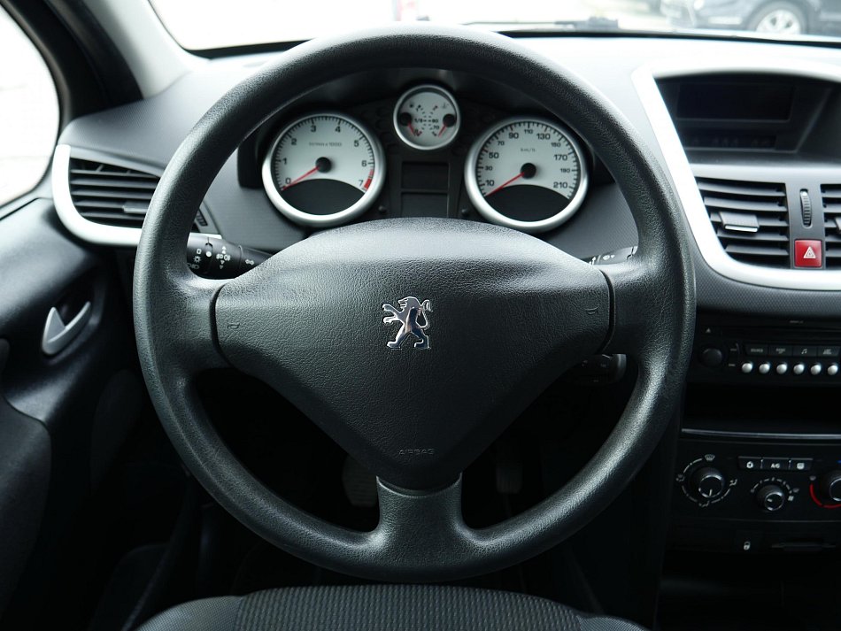 Peugeot 207 1.4 16V 