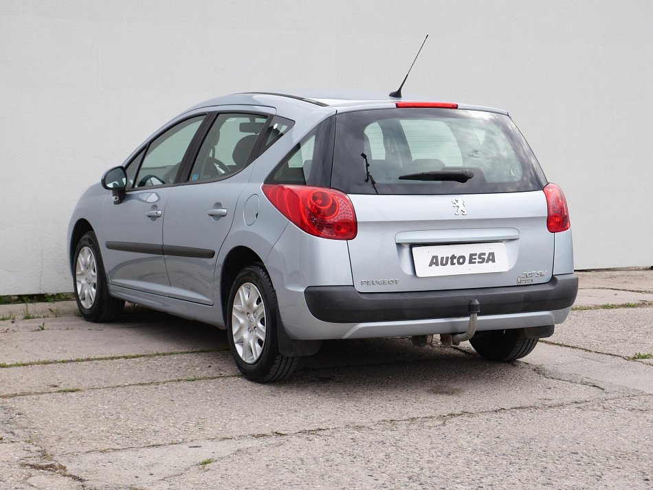 Peugeot 207 1.4 16V 