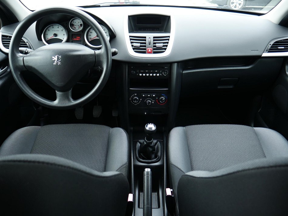 Peugeot 207 1.4 16V 