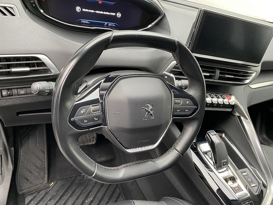 Peugeot 3008 1.2 PT Allure