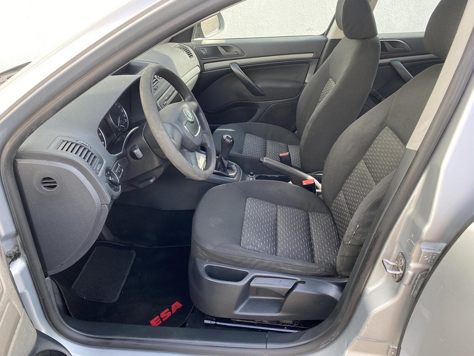 Škoda Octavia II 1.4 TSi Active
