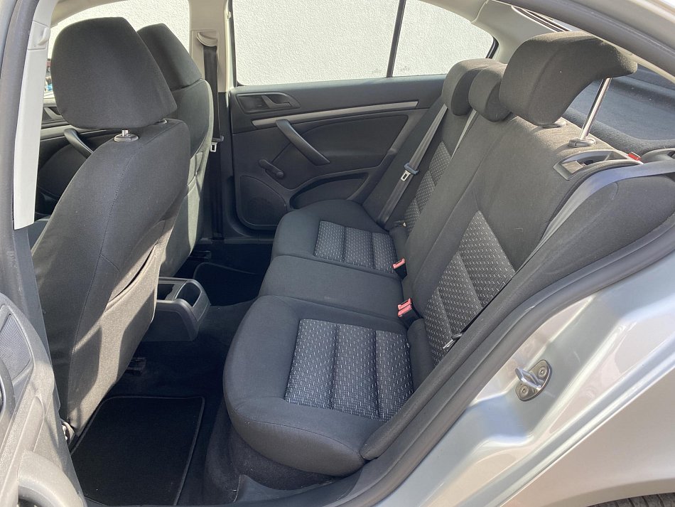 Škoda Octavia II 1.4 TSi Active