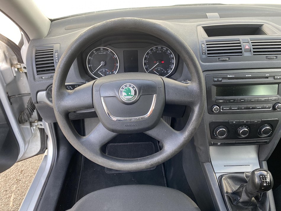 Škoda Octavia II 1.4 TSi Active