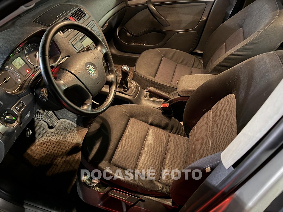 Škoda Octavia II 1.9TDi Elegance