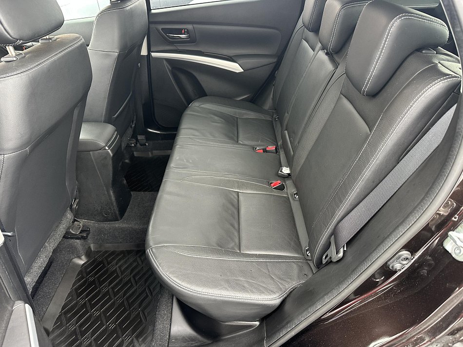 Suzuki S-Cross 1.6 VVT Elegance