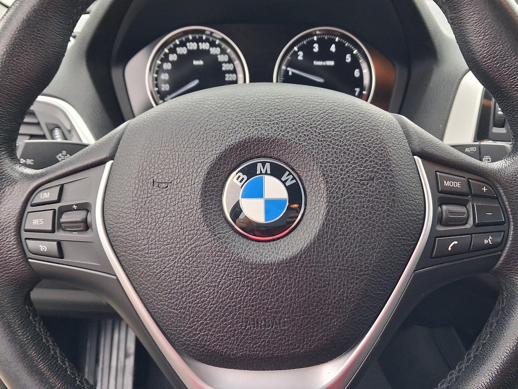BMW Řada 1 1.5i 