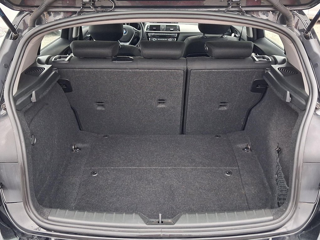 BMW Řada 1 1.5i 