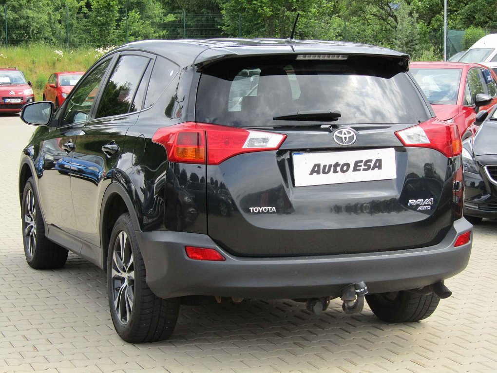 Toyota RAV4 2.2D  4x4