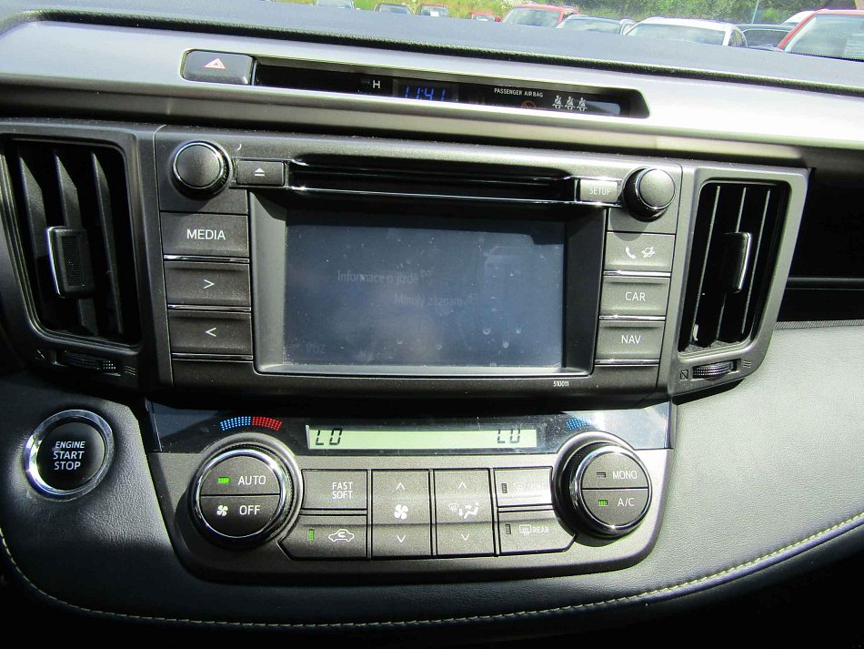 Toyota RAV4 2.2D  4x4