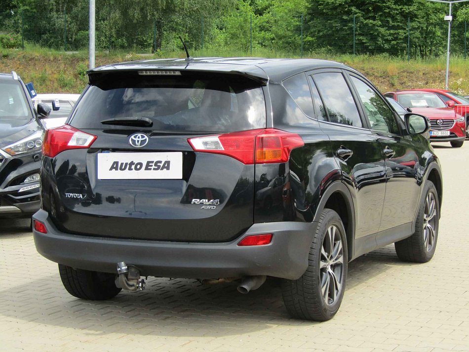 Toyota RAV4 2.2D  4x4