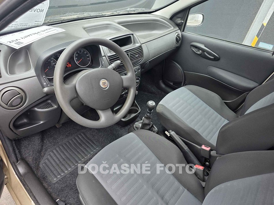 Fiat Punto 1.2i 