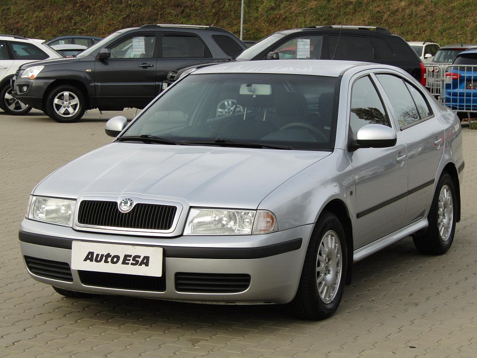 Škoda Octavia 1.6i Tour