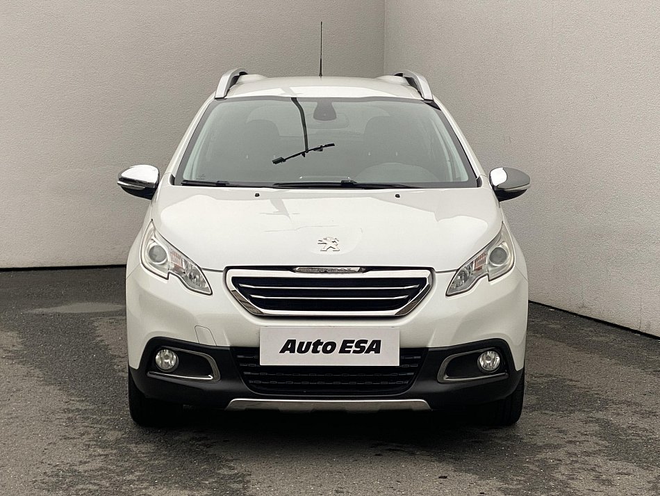 Peugeot 2008 1.2PT Crossway