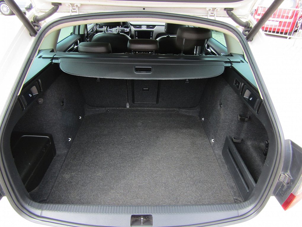 Škoda Octavia III 2.0 TDi  4x4