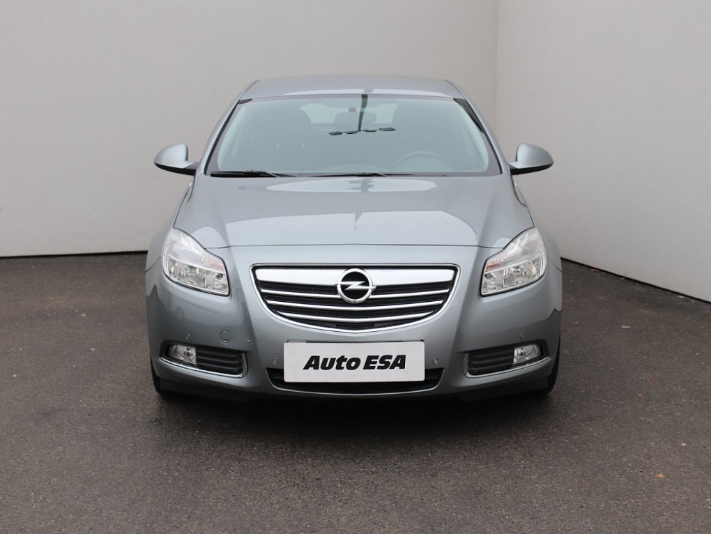 Opel Insignia 1.6T 