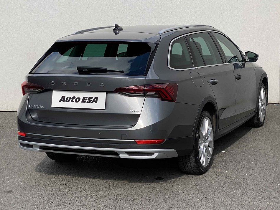 Škoda Octavia IV 2.0 TSi Scout 4x4