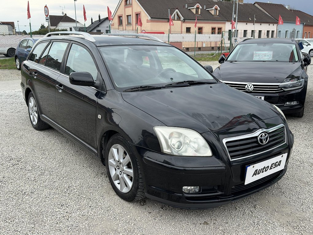 Toyota Avensis 1.8i 