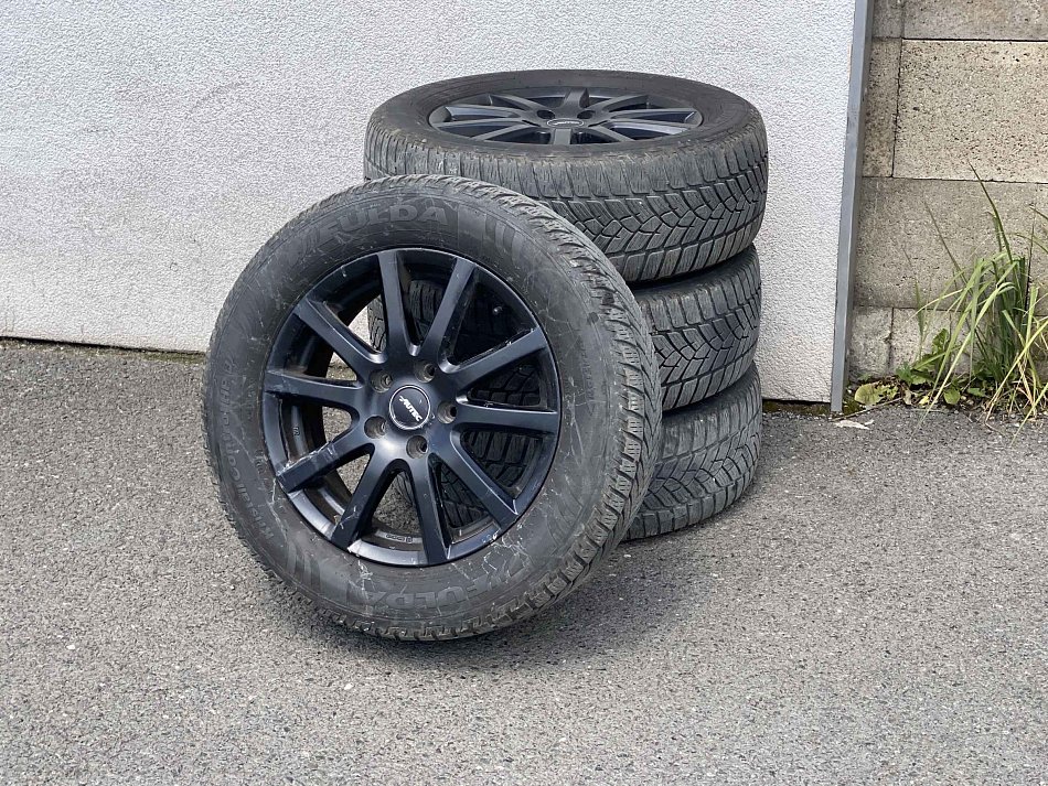 Škoda Karoq 1.5 TSi Ambition