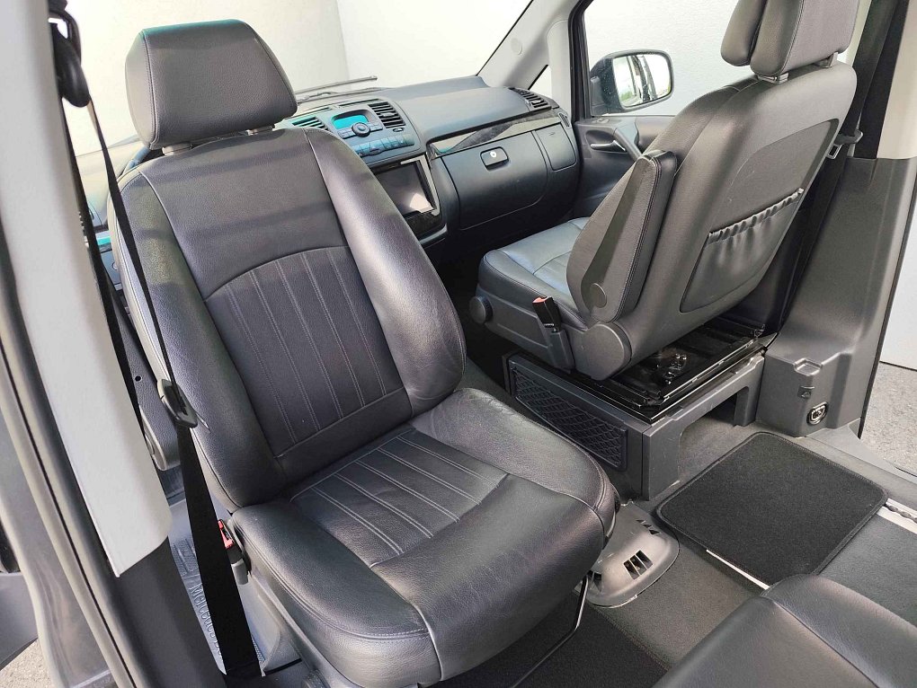 Mercedes-Benz Viano 3.0CDi V6 Ambiente L2