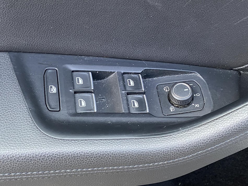 Volkswagen Passat 2.0 TDi Highline