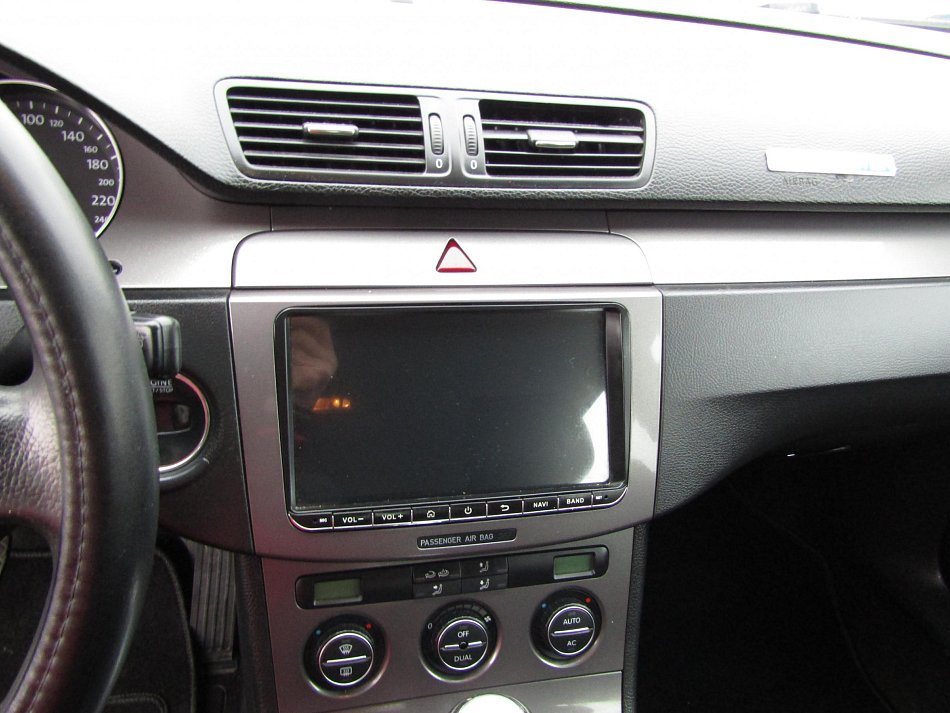 Volkswagen Passat 2.0 TDi 