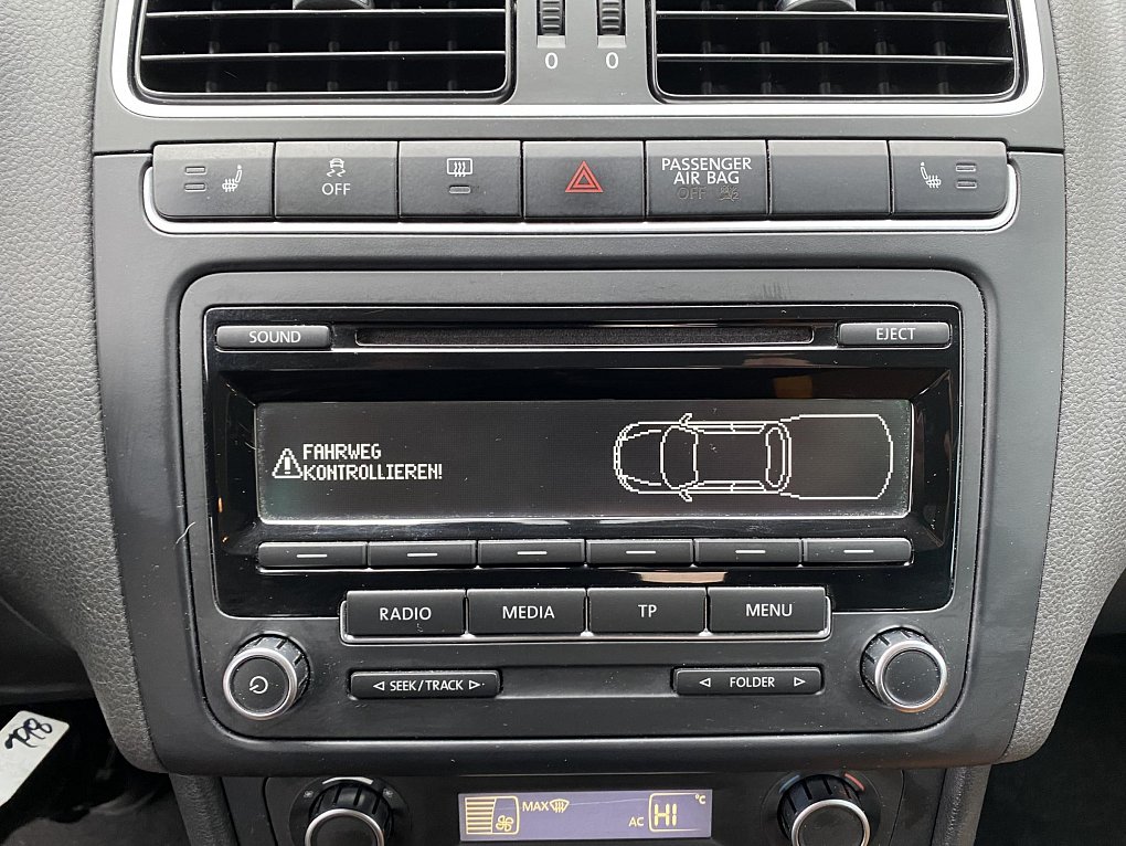 Volkswagen Polo 1.2 TSi CROSS