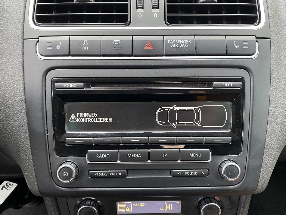 Volkswagen Polo 1.2 TSi CROSS