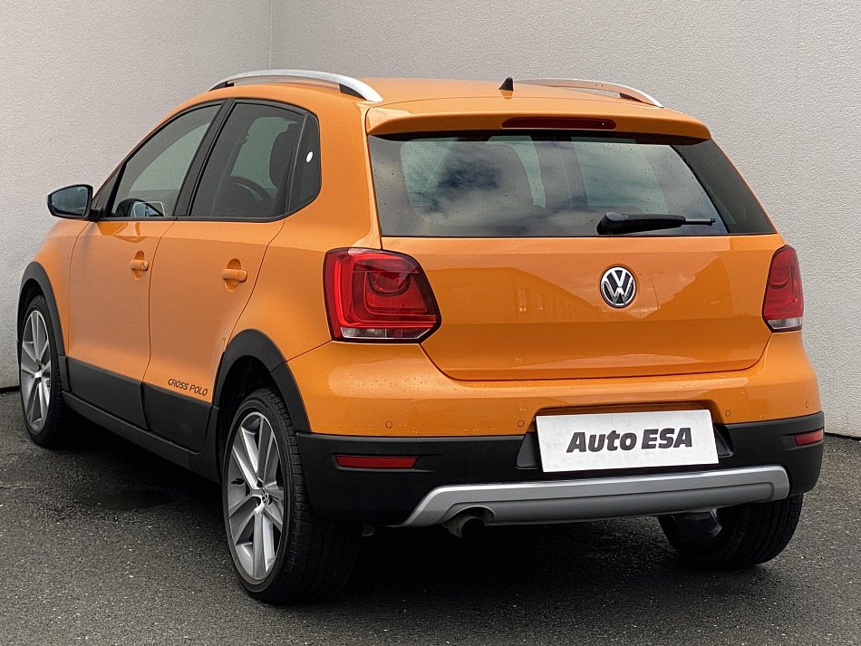 Volkswagen Polo 1.2 TSi CROSS