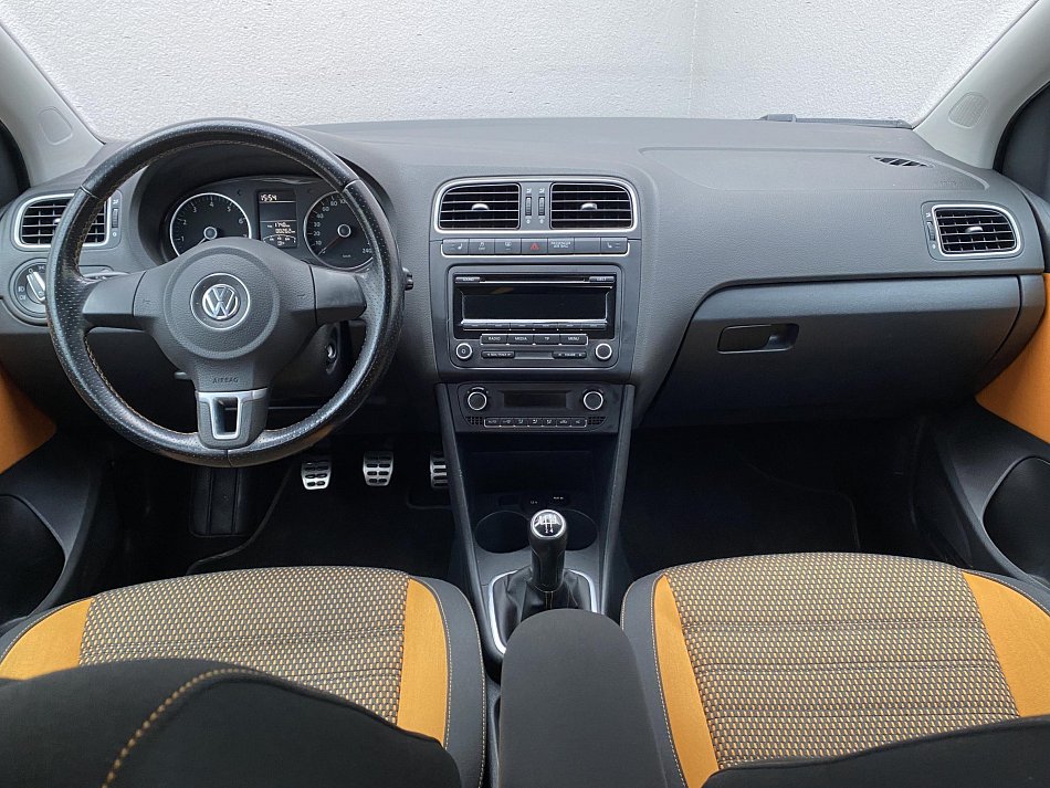 Volkswagen Polo 1.2 TSi CROSS