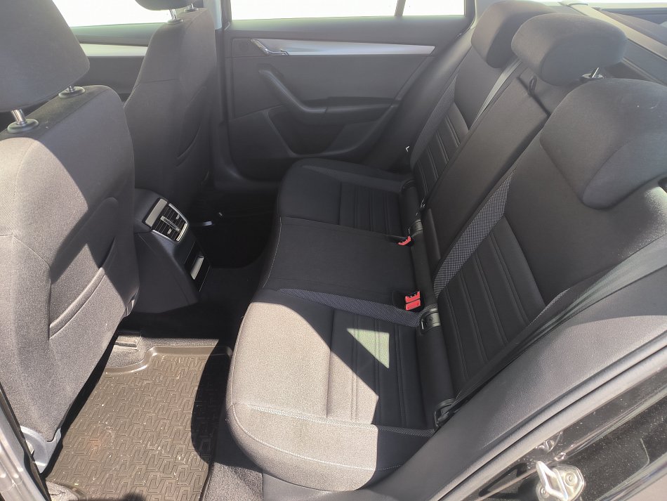 Škoda Octavia III 1.5 TSi Ambition