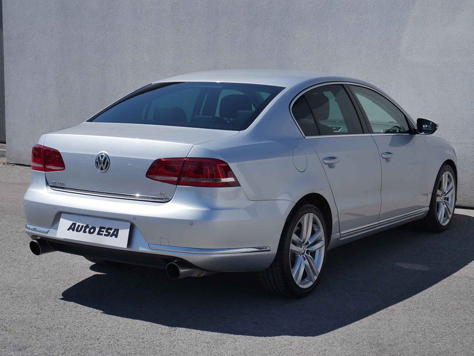 Volkswagen Passat 3.6 V6 Highline 4Motion