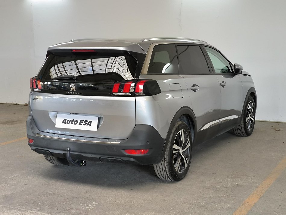 Peugeot 5008 1.5 HDi Allure