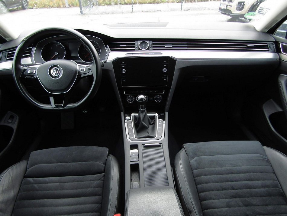 Volkswagen Passat 2.0 TDi Highline