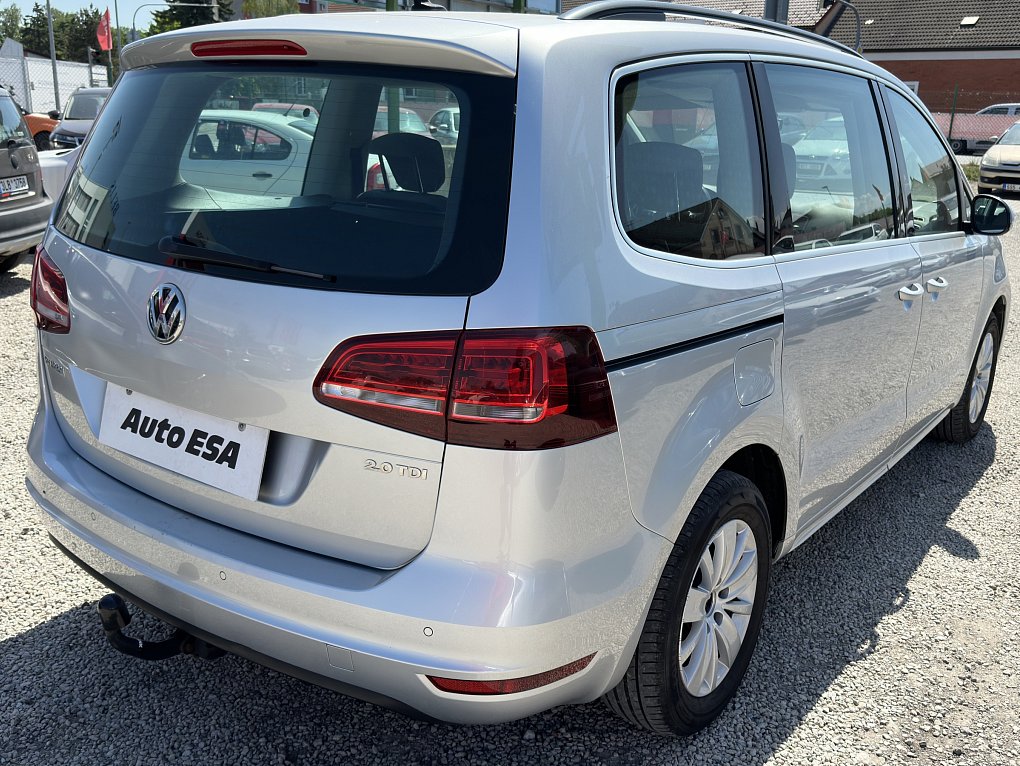 Volkswagen Sharan 2.0 TDi 