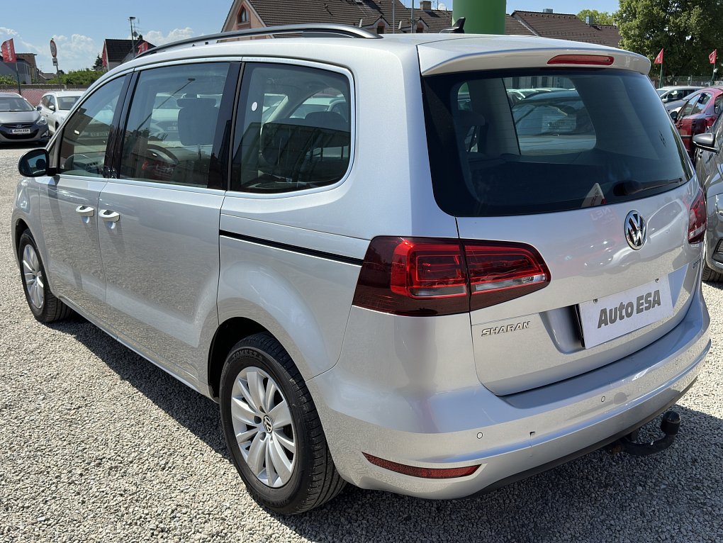 Volkswagen Sharan 2.0 TDi 