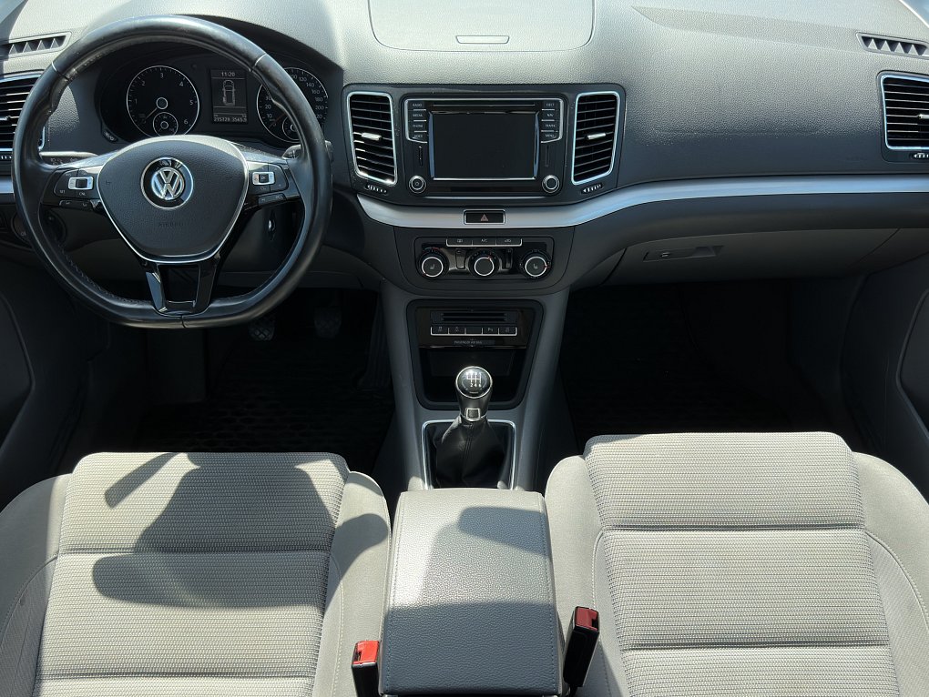 Volkswagen Sharan 2.0 TDi 