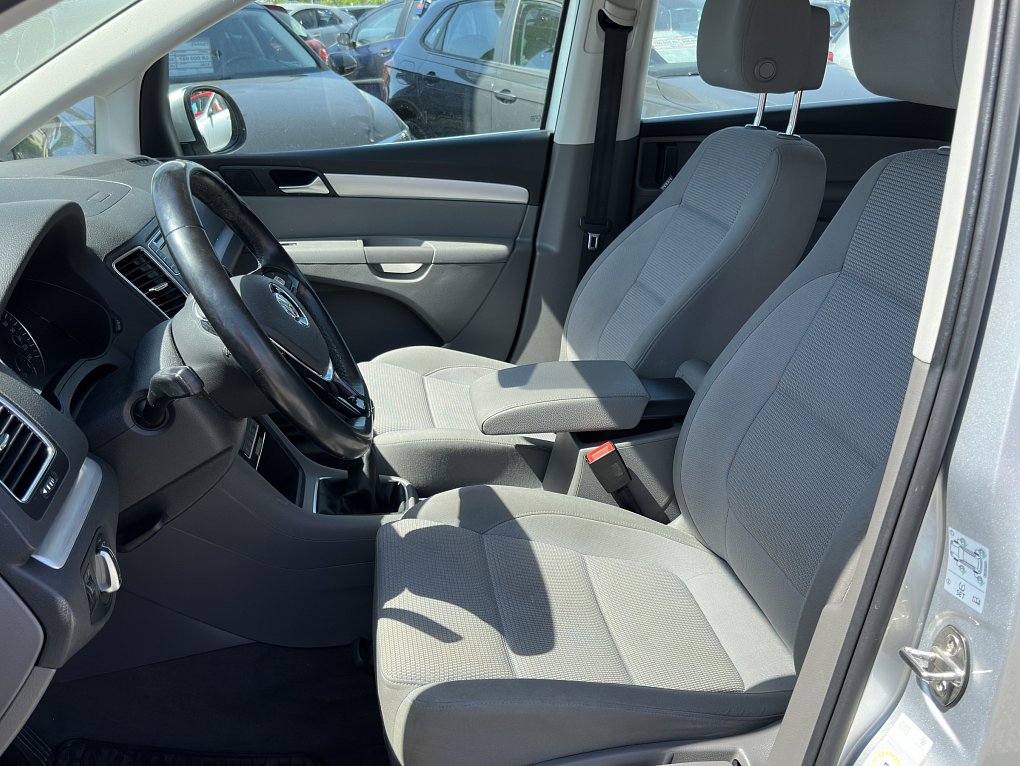 Volkswagen Sharan 2.0 TDi 