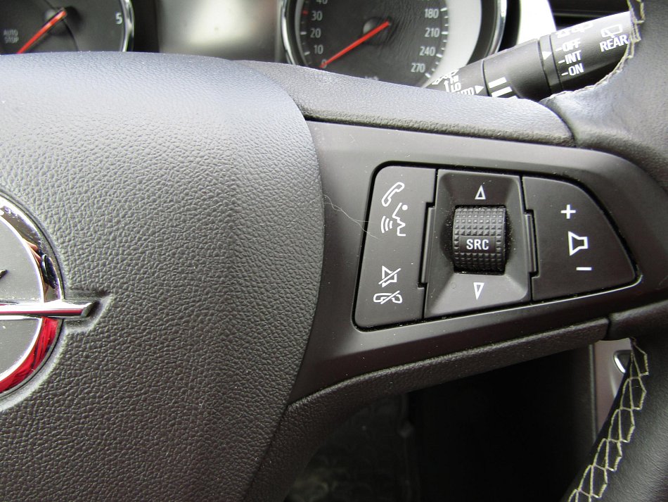 Opel Astra 1.5CDTi 