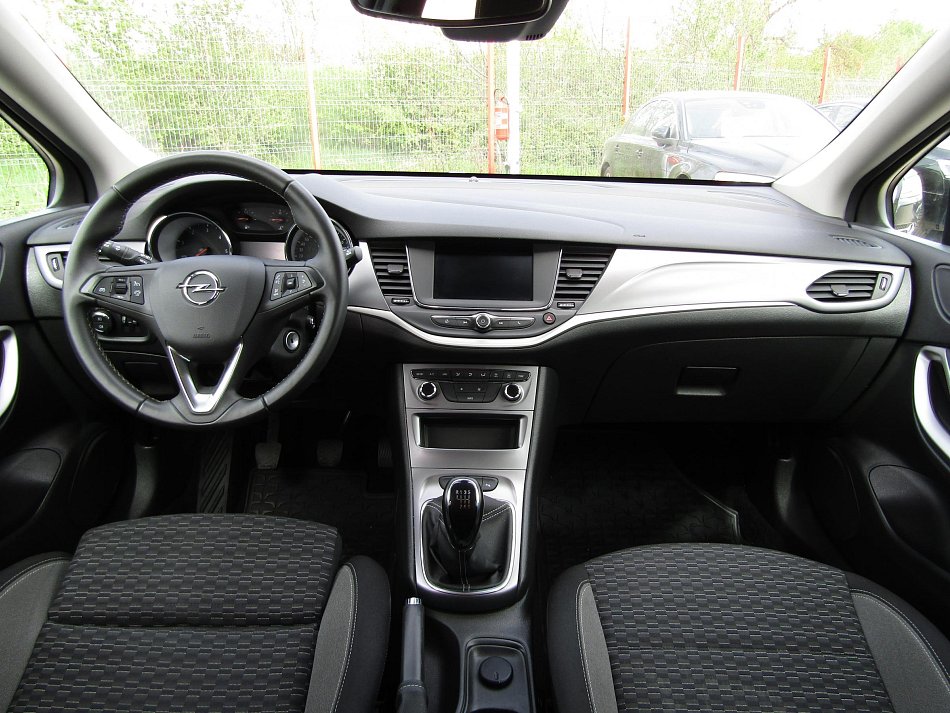 Opel Astra 1.5CDTi 