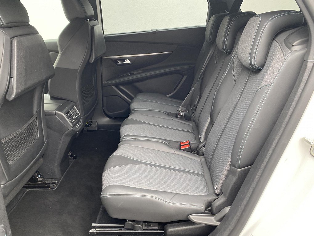 Peugeot 5008 1.2PT Allure