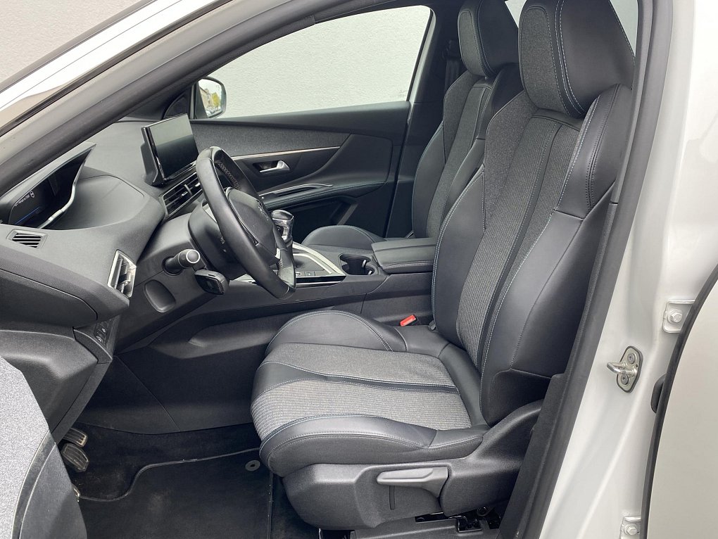 Peugeot 5008 1.2PT Allure