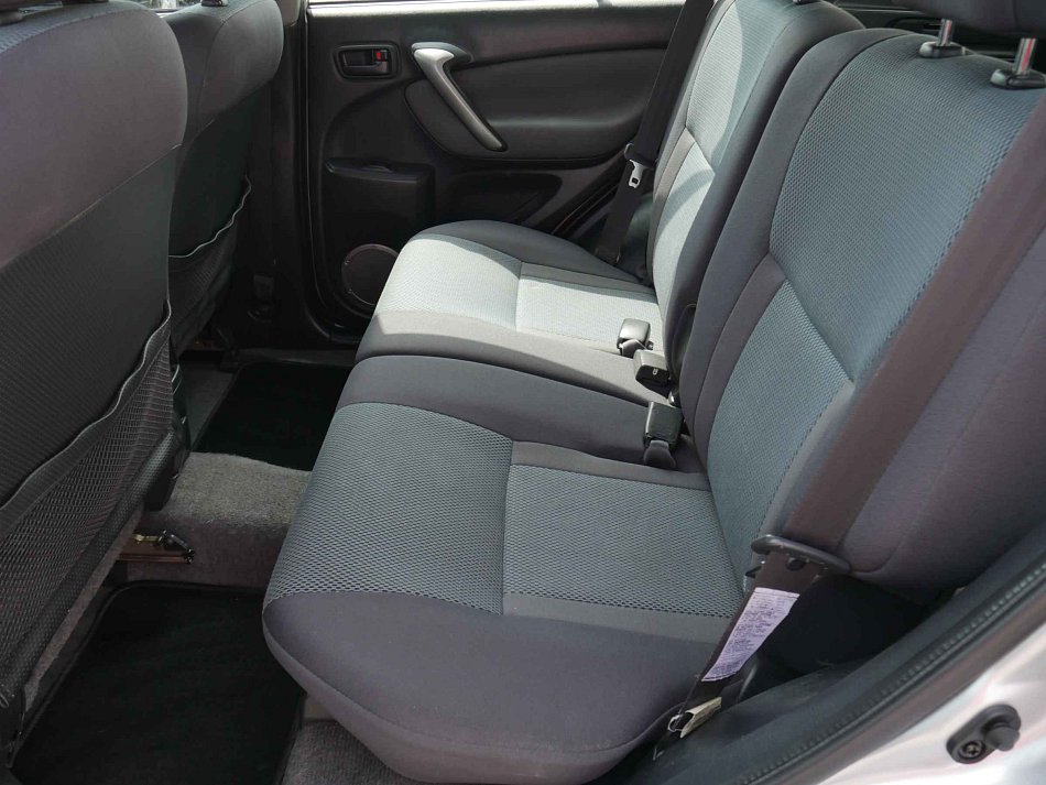 Toyota RAV4 2.0 D-4D  4x4